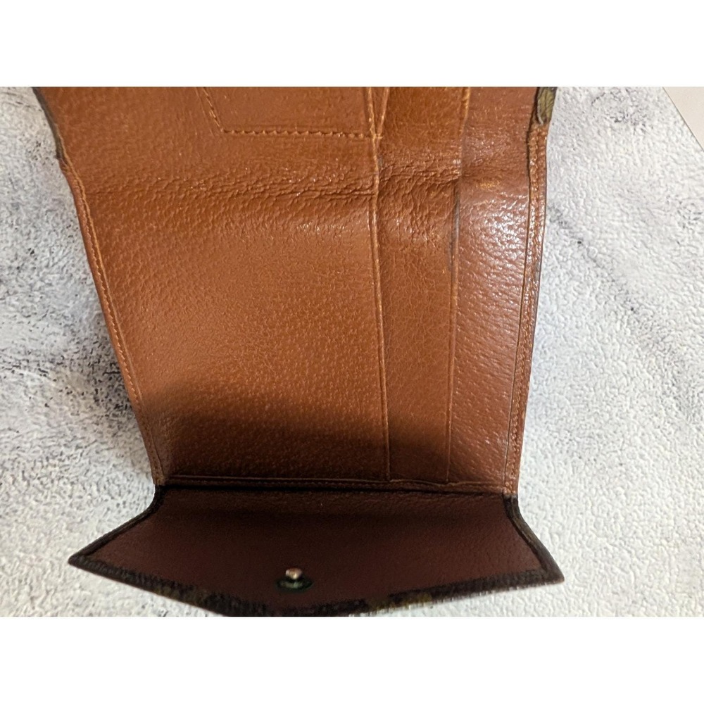 Authentic Vintage Louis Vuitton Monogram envelope coin wallet. Date Code 821 - Picture 11 of 14